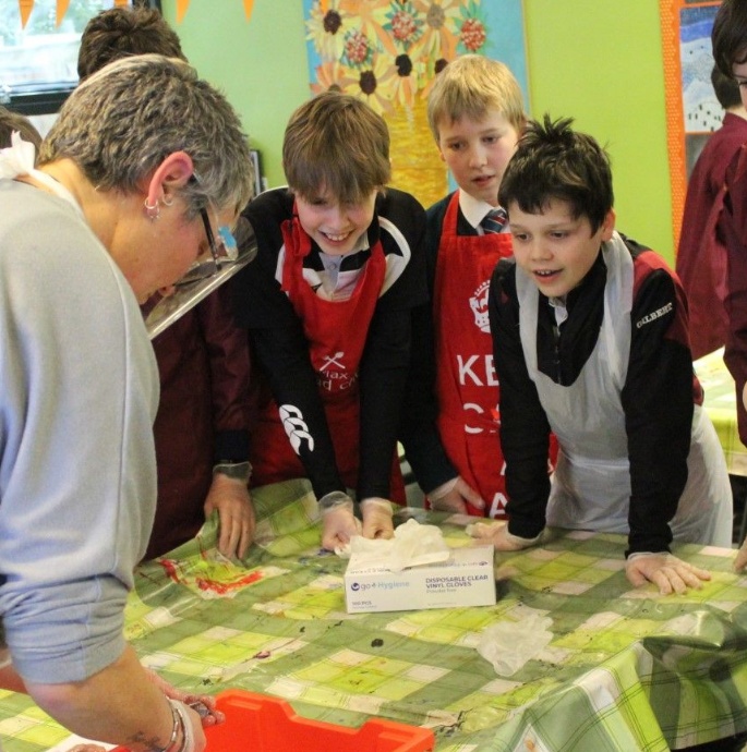 News » Junior 6 Enrich Their Science Studies With Dissection